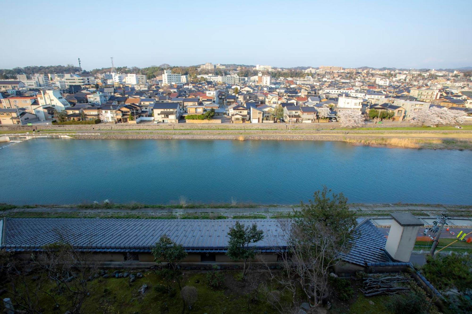 Yuyaruru Saisai Hotel Kanazawa Exterior photo