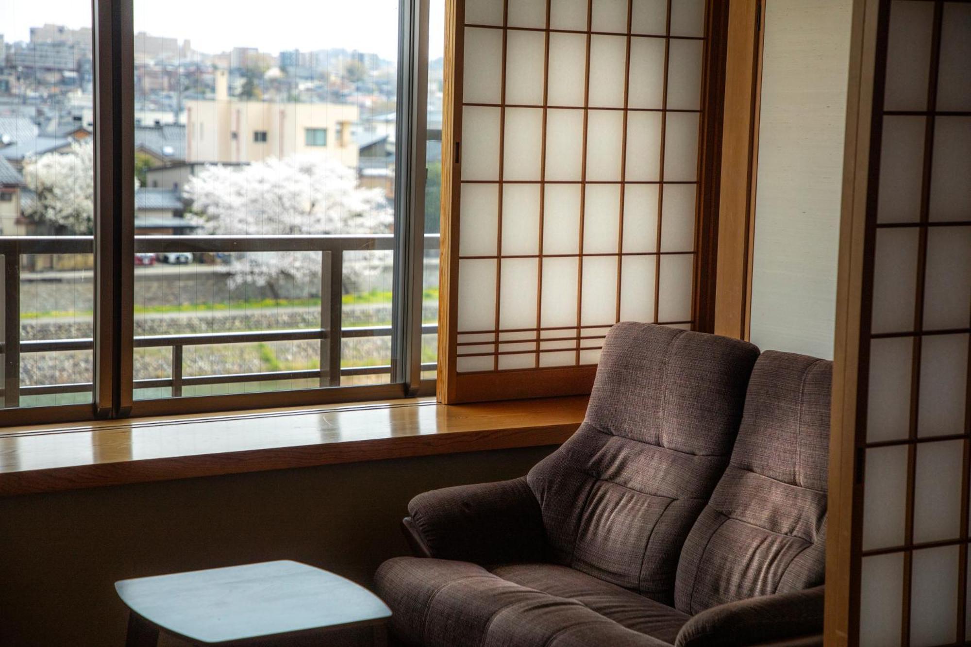 Yuyaruru Saisai Hotel Kanazawa Exterior photo