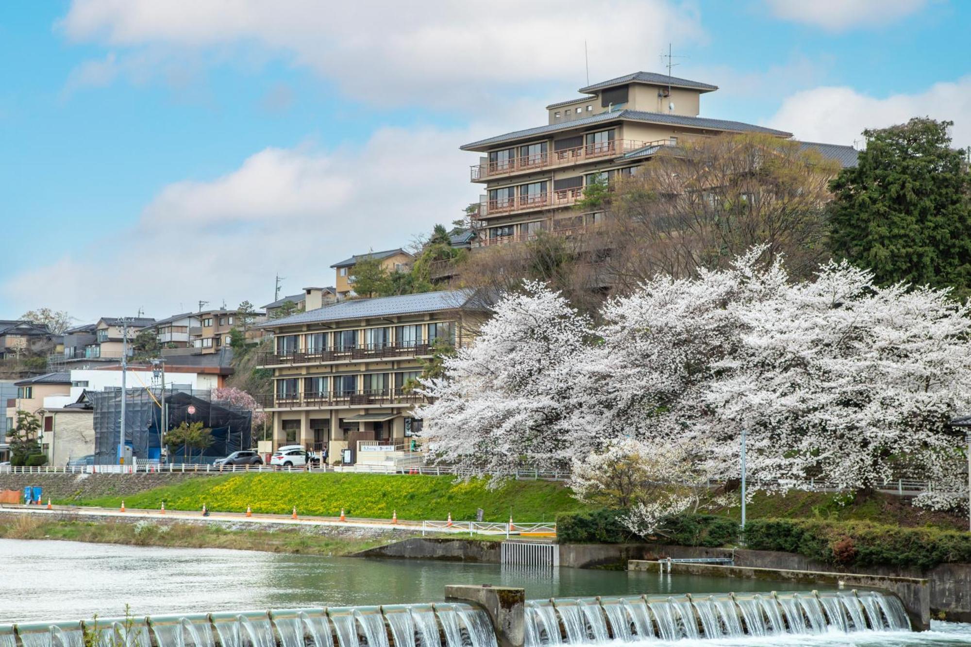 Yuyaruru Saisai Hotel Kanazawa Exterior photo